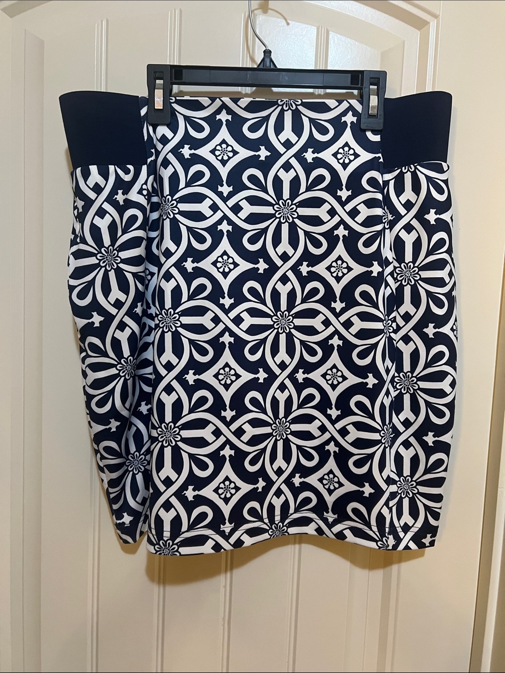 Gretchen Scott sz L print skort